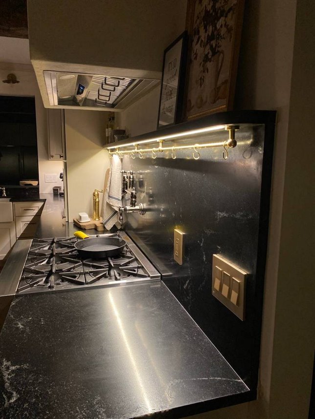 4 29 Negresso Granite 02