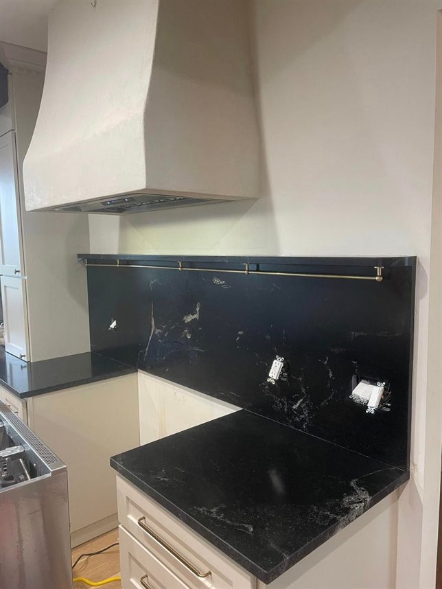 4 29 Negresso Granite 05