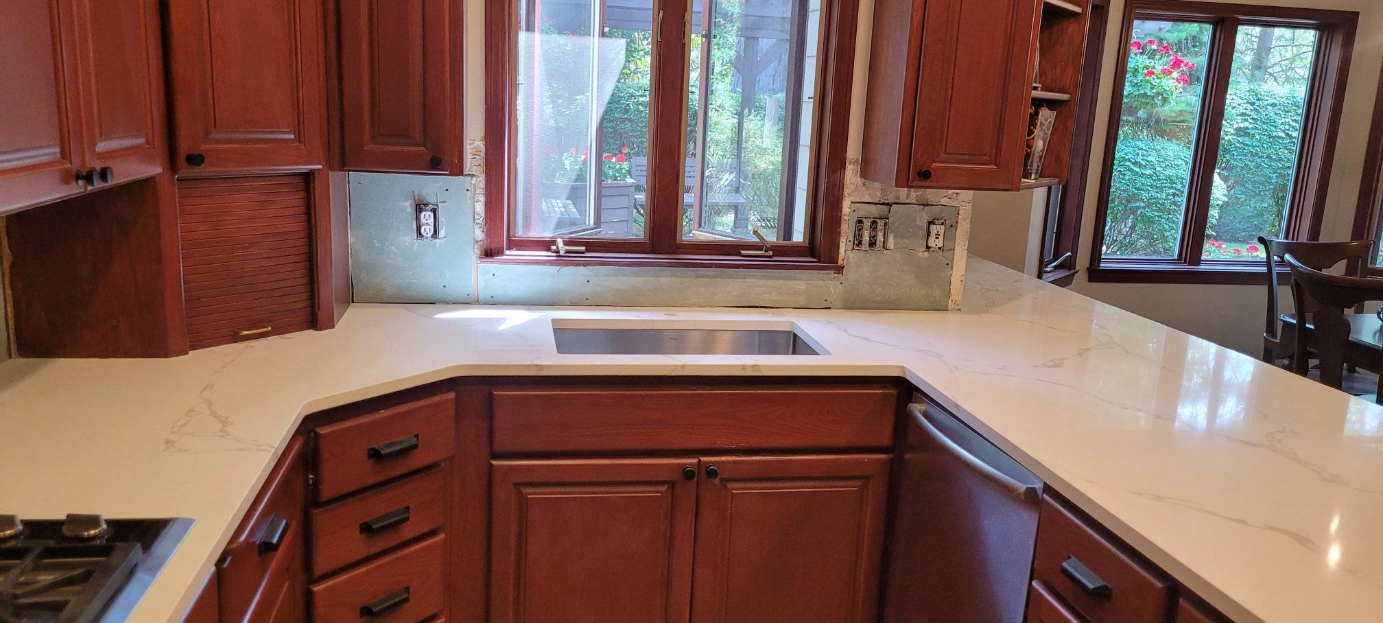 June 30th Full Height Backsplash and Countertops 01