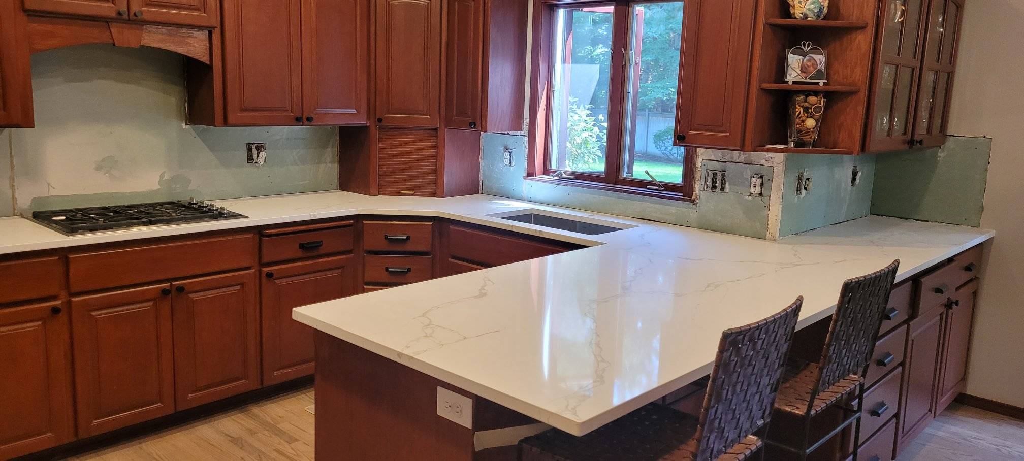 June 30th Full Height Backsplash and Countertops 03